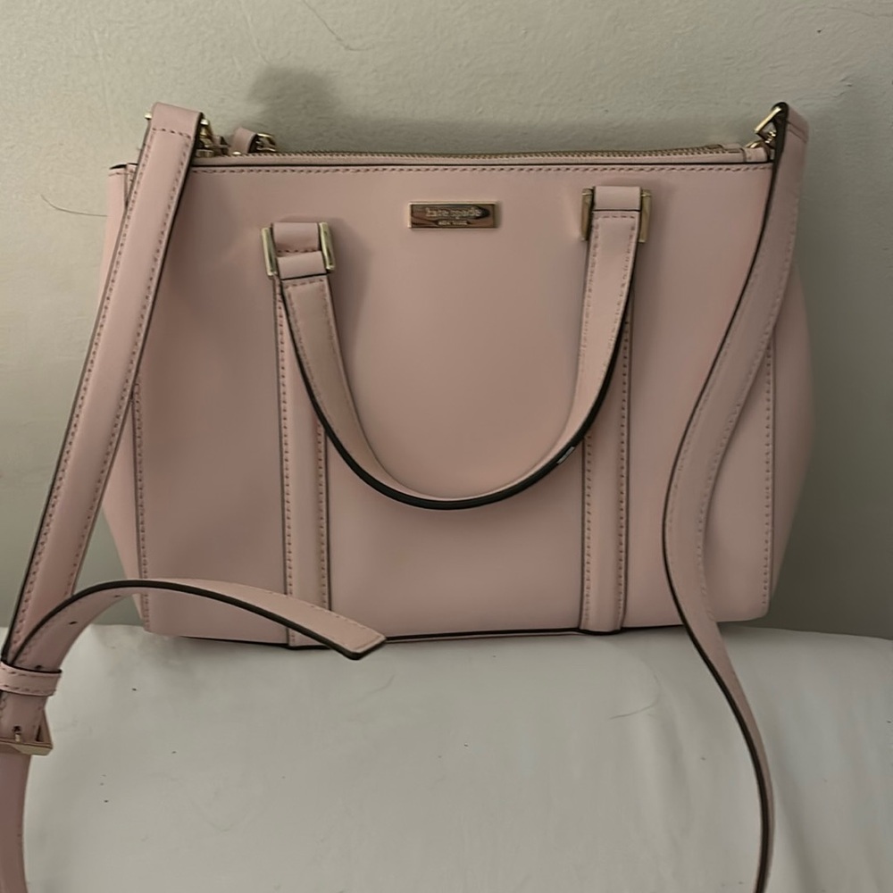 Cute pastel pink Kate Spade bag!